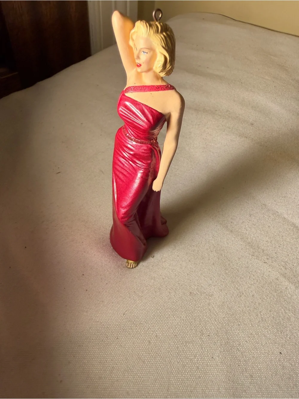 Hallmark Marilyn Monroe How to Marry a Millionaire 2014 Keepsake Ornament